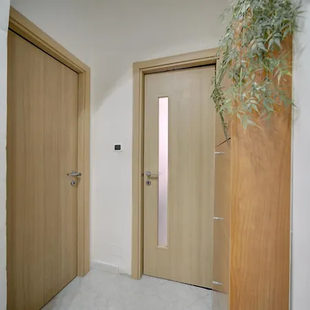 Daire Carla 15 Minuti Dal Centro *